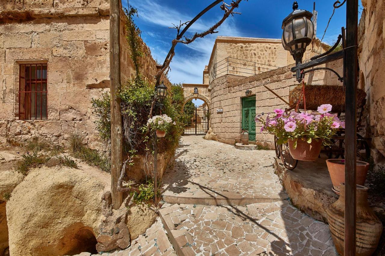 Charm Of Cappadocia Cave Suites Nevşehir Ngoại thất bức ảnh